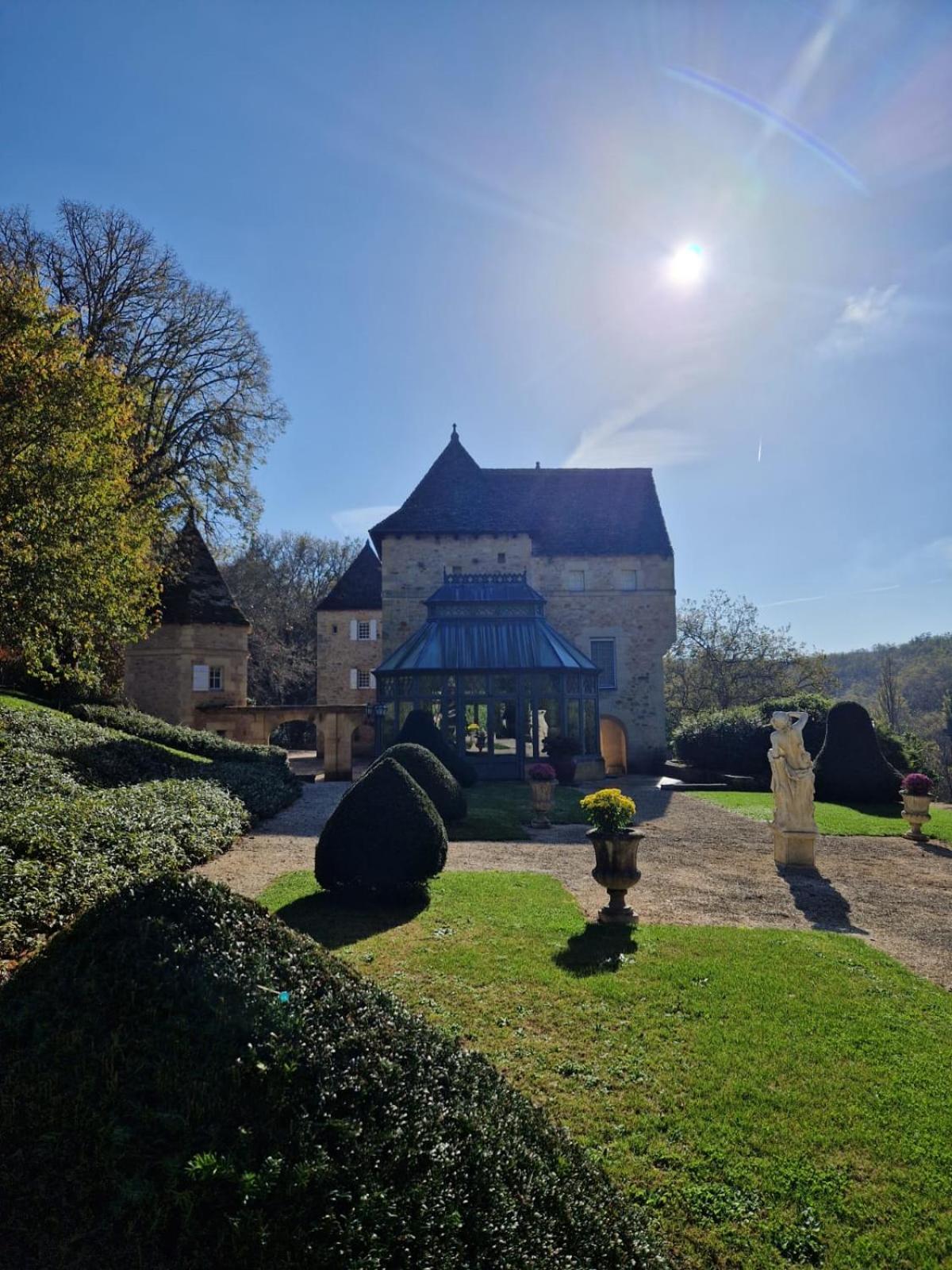 Chateau La Carriere Saint-Cyprien  Buitenkant foto